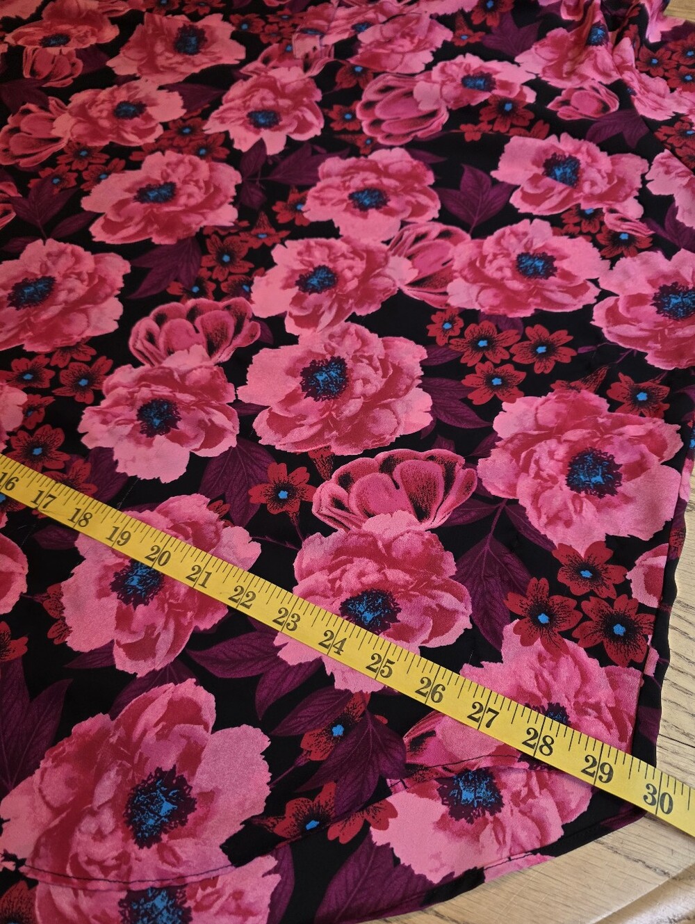 Worthington Pink Black Floral Roll Tab Sleeve Blouse 3X - Picture 7 of 16